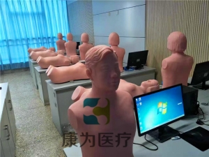 “康為醫(yī)療”心肺音聽(tīng)診觸診標(biāo)準(zhǔn)化模擬病人，心臟聽(tīng)診模擬訓(xùn)練模型