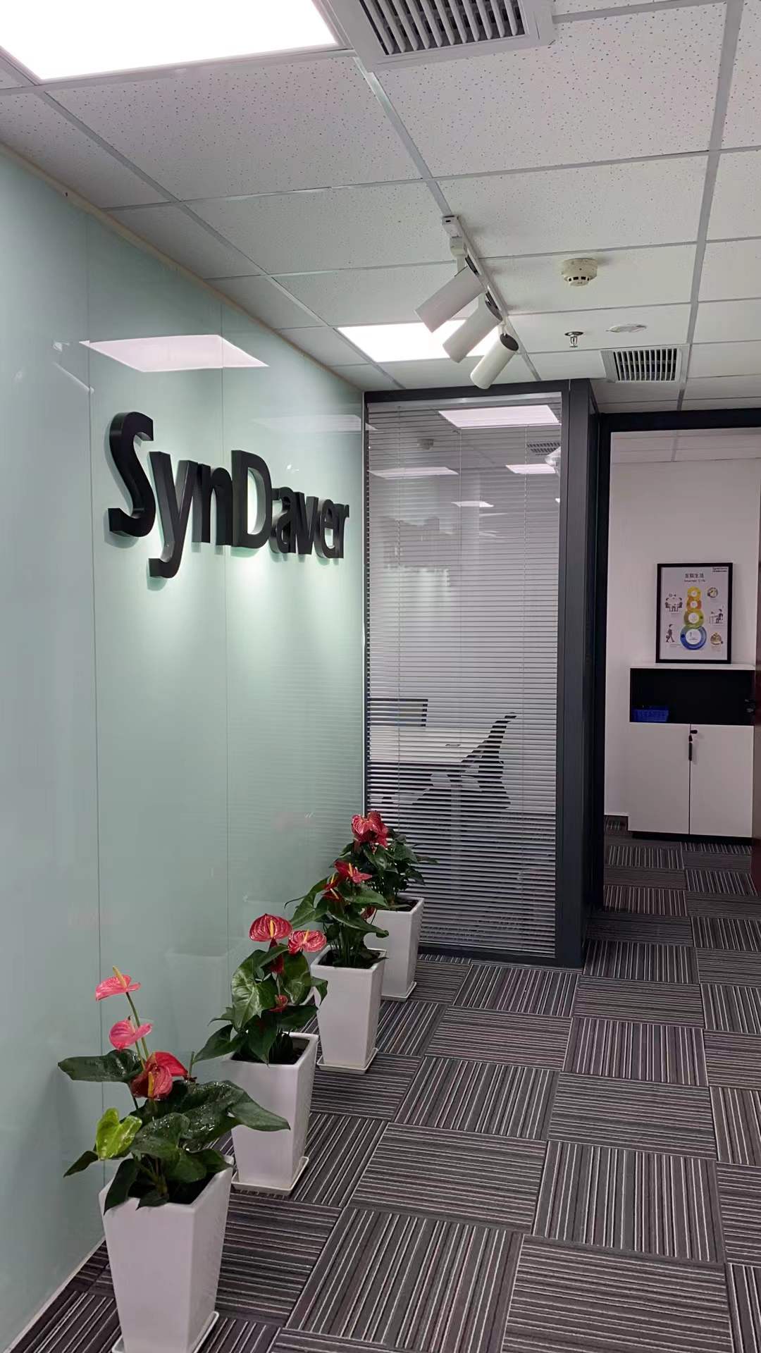 SynDaver?辛達弗手術虛擬導航機器人 腹腔鏡手術虛擬訓練導航機器人 內窺鏡手術虛擬訓練導航機器人 關節(jié)鏡手術虛擬訓練導航機器人 宮腔鏡手術虛擬訓練導航機器人 泌尿內鏡手術虛擬訓練導航機器人 前列腺電切手術虛擬訓練導航機器人 輸尿管鏡模擬手術虛擬訓練導航機器人 神經外科手術模擬訓練導航機器人 脊柱內鏡手術模擬訓練導航機器人 椎間孔鏡手術模擬訓練導航機器人 耳鼻喉模擬手術模擬訓練導航機器人 耳道鏡檢查模擬訓練導航機器人 牙科口腔模擬訓練導航機器人 消化介入胃鏡手術模擬訓練系統(tǒng) 消化介入結腸鏡手術模擬訓練系統(tǒng) 呼吸介入纖支鏡手術模擬訓練系統(tǒng) 泌尿系統(tǒng)介入腎軟鏡手術模擬訓練系統(tǒng) 全身人體動靜脈血管系統(tǒng) 血管介入模擬手術訓練導航機器人 冠脈介入手術模擬訓練系統(tǒng) 動靜脈介入手術模擬訓練系統(tǒng) 腦動脈介入手術模擬訓練系統(tǒng) 心臟起搏器置入模擬訓練系統(tǒng) 血管支架介入手術訓練系統(tǒng) 心臟起搏器介入手術訓練系統(tǒng) 心臟動脈升支瓣膜支架介入手術訓練系統(tǒng) 頸動脈介入手術訓練系統(tǒng) 腎動脈介入手術訓練系統(tǒng) 股淺動脈介入手術訓練系統(tǒng) 髂動脈介入手術訓練系統(tǒng) 冠狀動脈介入手術訓練系統(tǒng) 顱內血管介入手術訓練系統(tǒng) 電生理基本技巧訓練系統(tǒng) 電生理——心臟節(jié)律管理訓練系統(tǒng) 電生理—房間隔穿刺訓練系統(tǒng) 經皮主動脈瓣置換術訓練系統(tǒng) 腹主動脈瘤修復手術訓練系統(tǒng) 胸主動脈腔內修復術訓練系統(tǒng) 周圍性栓塞處理訓練系統(tǒng) BTK（膝下）血管介入訓練系統(tǒng)